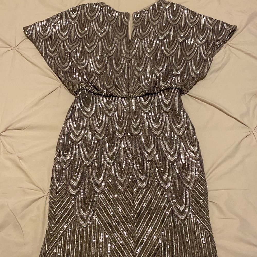 Dress - Picture 2 of 2